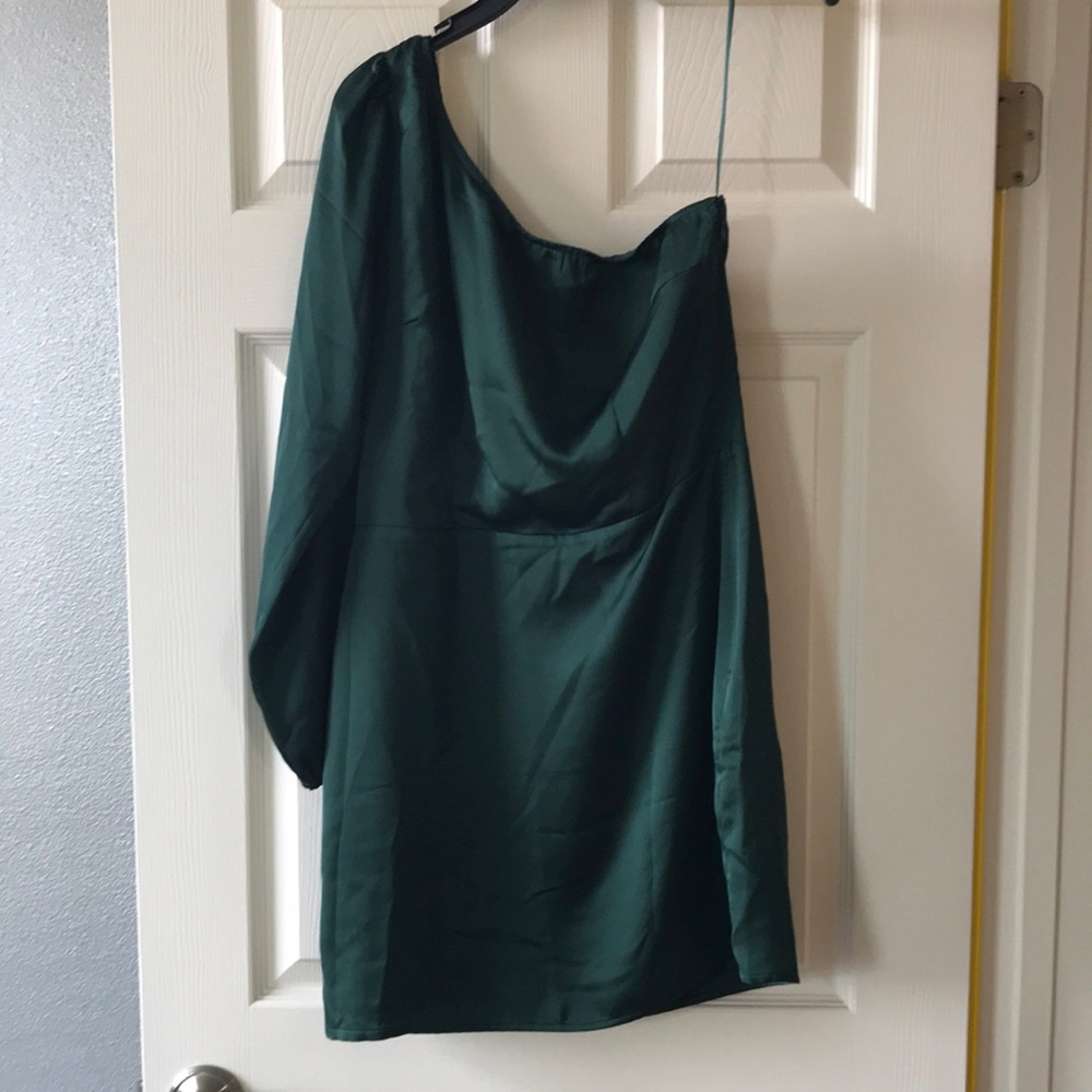 Abercrombie & Fitch emerald green dress